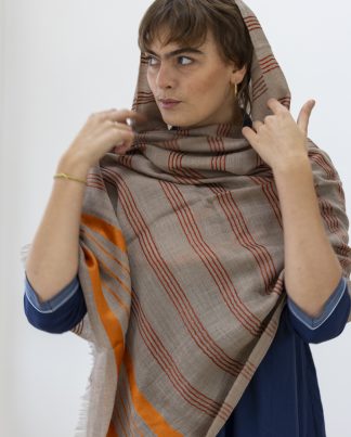 Image: Beige wool shawl with orange silk stripe