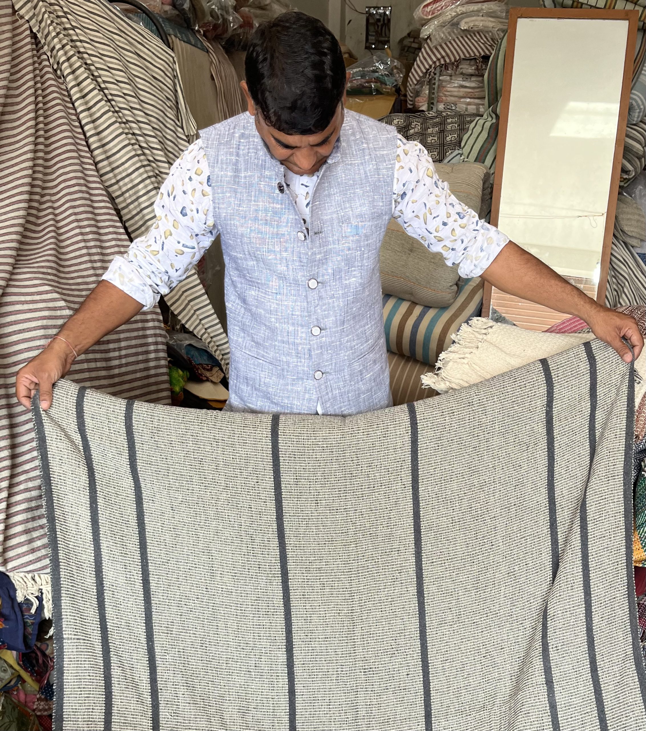 Image: Cotton waistcoat. Mens with nehru collar.